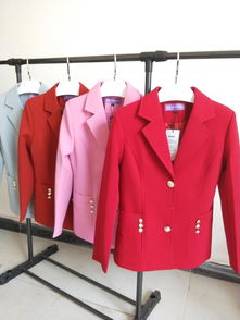 云南登紅服飾 集設計、生產、銷售于一體的服裝企業